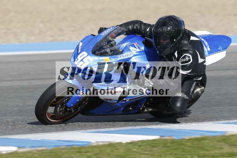 Archiv-2025/01 24.-27.01.2025 Moto Center Thun Jerez/rot-red/95
